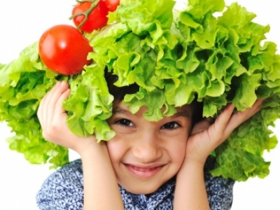 20 ways to teach your child to eat healthy